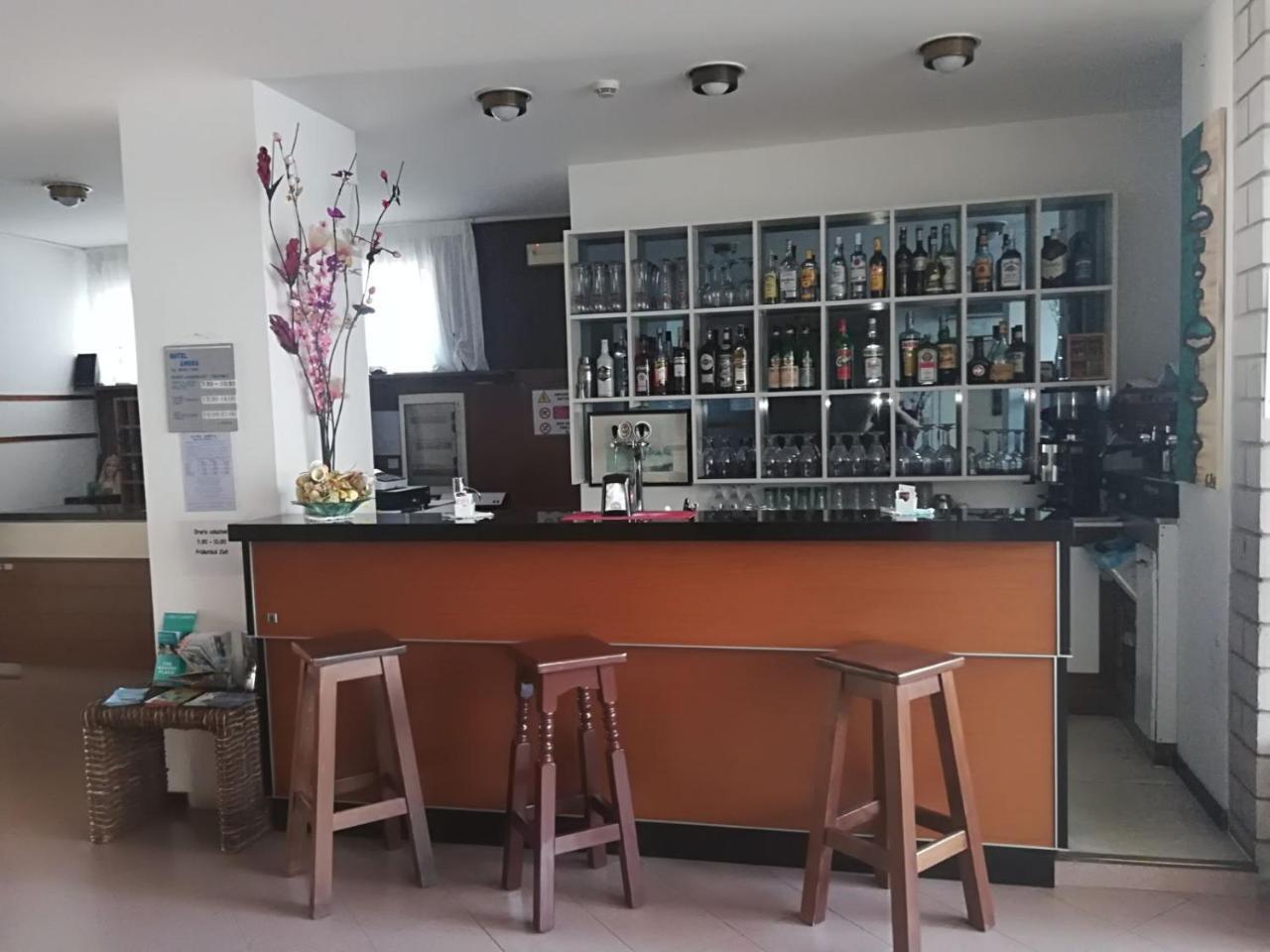 Hotel Ambra Линьяно-Саббьядоро Экстерьер фото